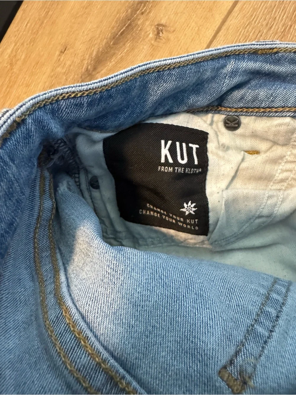 KUT from the Kloth Connie Ankle Skinny jeans size 0